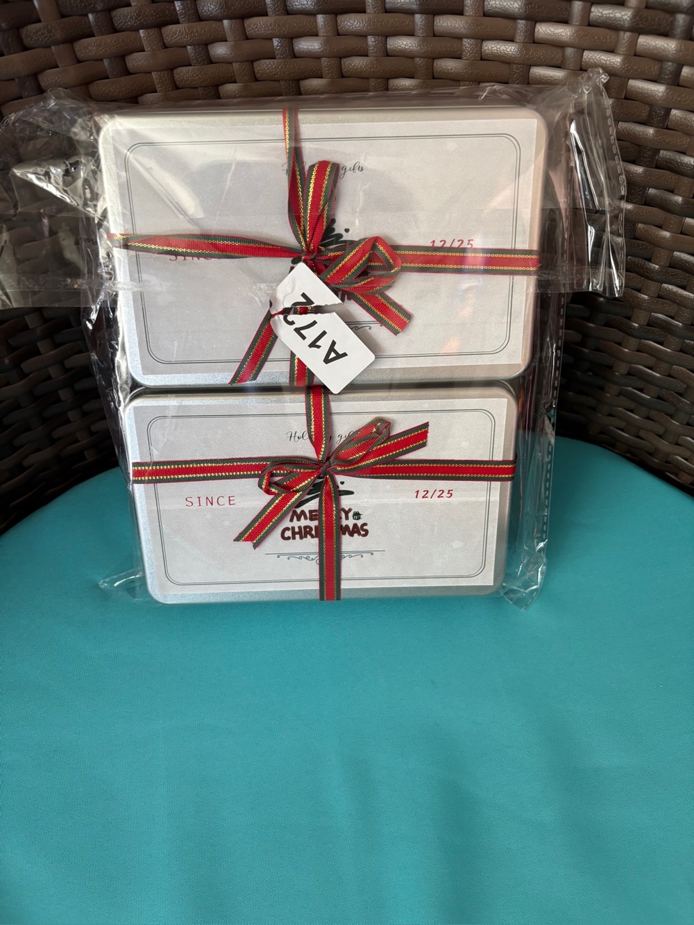 White Holiday Gift Tin Set with Red Ribbon - Picture 2 of 3